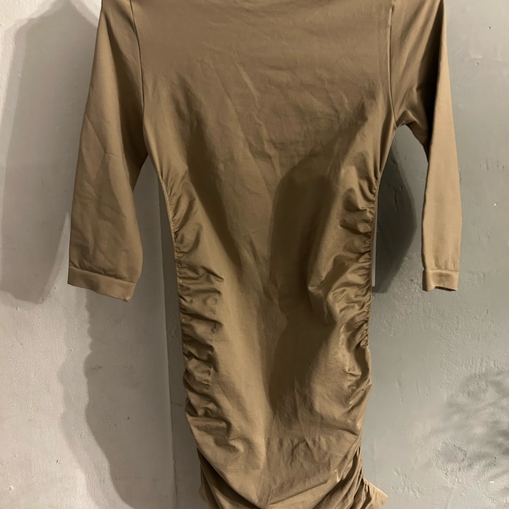 Dress body shaper
